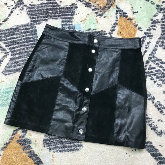 Forever 21 Black Genuine Leather and Suede Mini Skirt - Picture 2 of 4